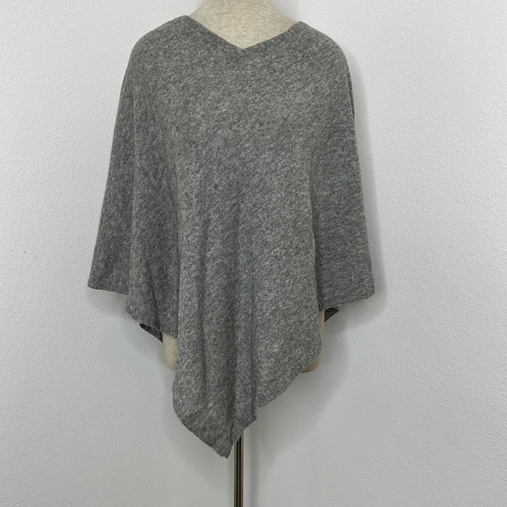 🔹 +Beryll Cashmere Poncho